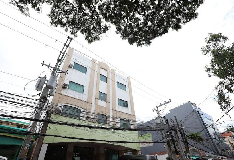 ホテル Apple Tree Suites