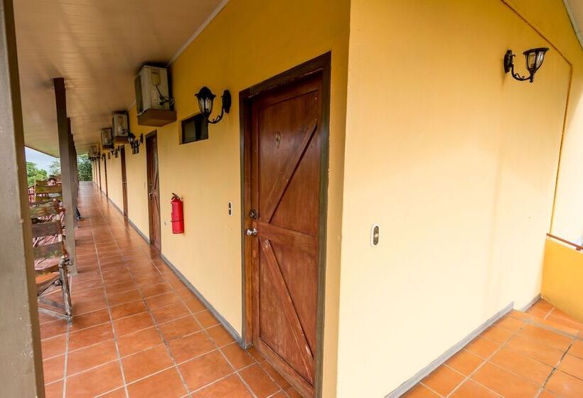 فندق Arenal Palace