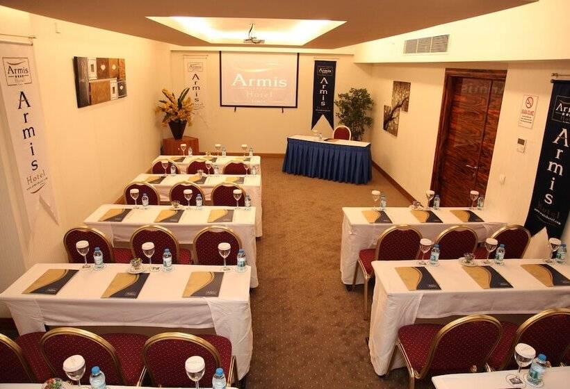 فندق Armi̇s