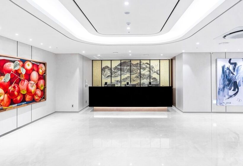 The Prima Hotel Jongno