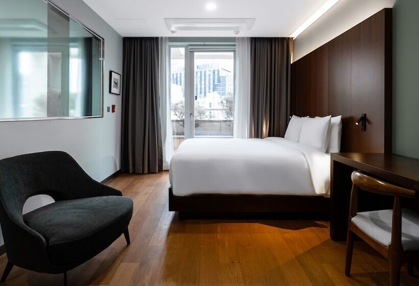 The Prima Hotel Jongno