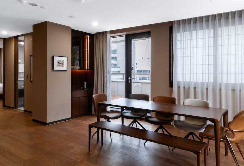 The Prima Hotel Jongno