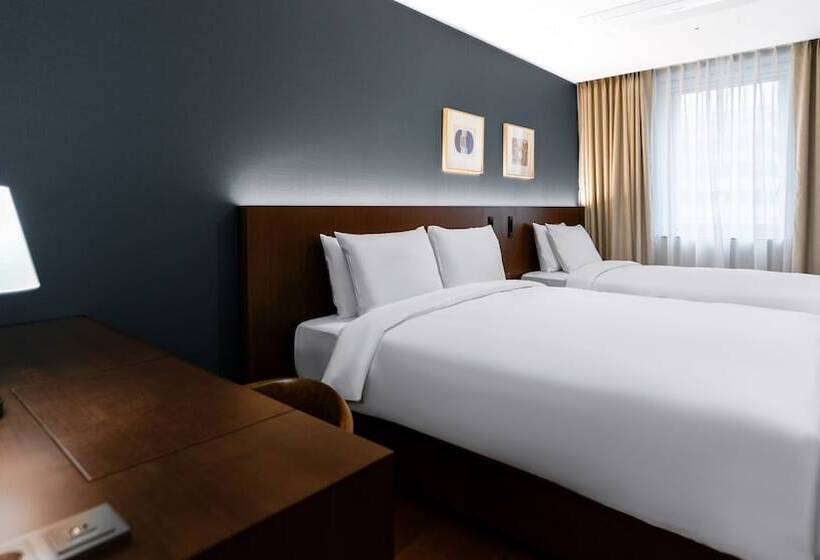 The Prima Hotel Jongno