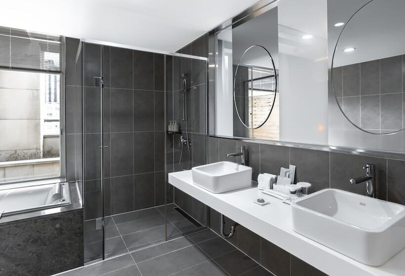 The Prima Hotel Jongno