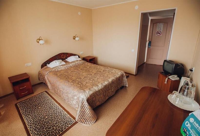 בית מלון כפרי Barguzin