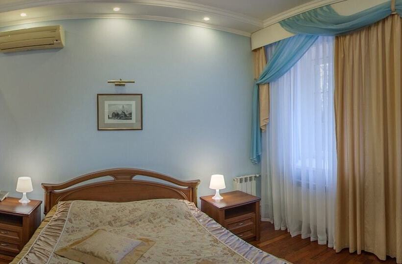 ホテル Berison Hudyakova