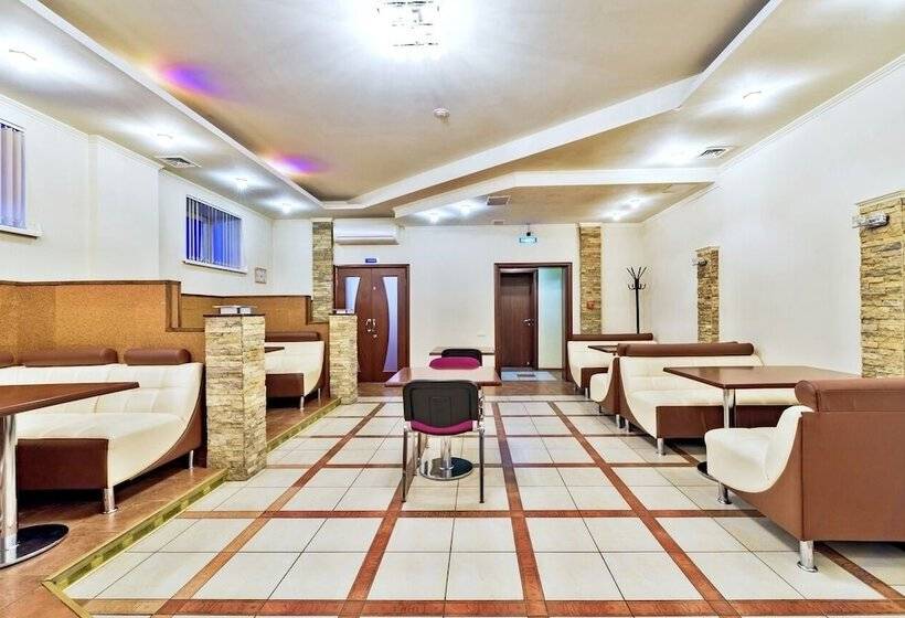 ホテル Berison Hudyakova