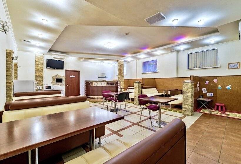 ホテル Berison Hudyakova