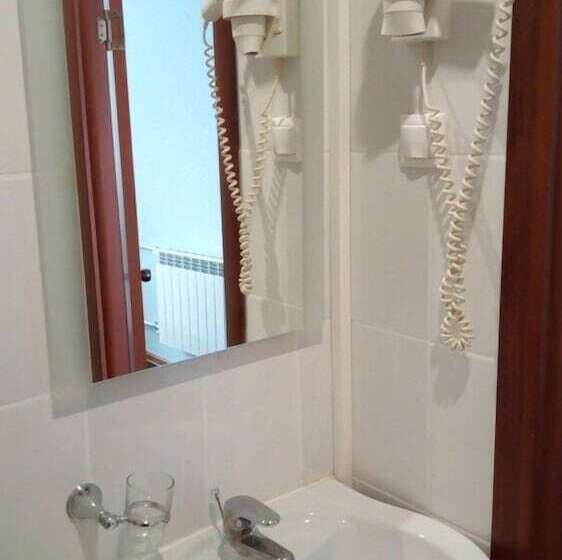 ホテル Berison Hudyakova