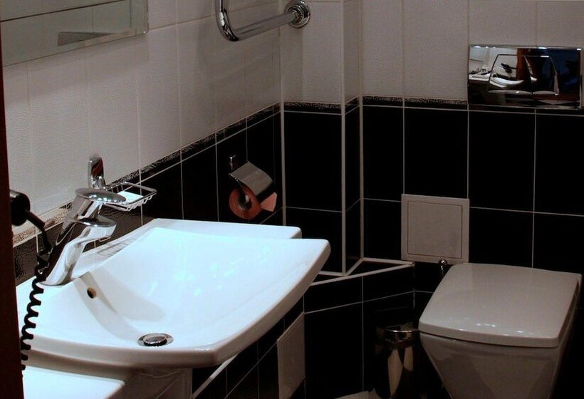 ホテル Berison Hudyakova