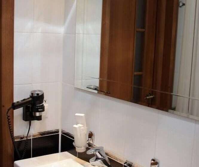 ホテル Berison Hudyakova