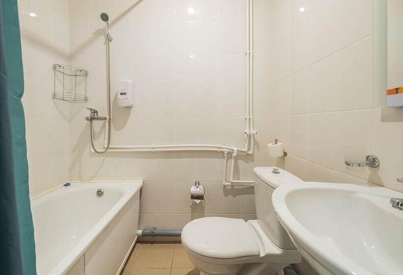 ホテル Berison Hudyakova