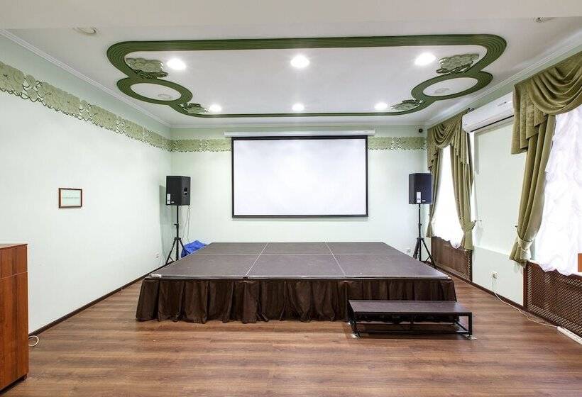 בית מלון כפרי Bristol Zhiguly