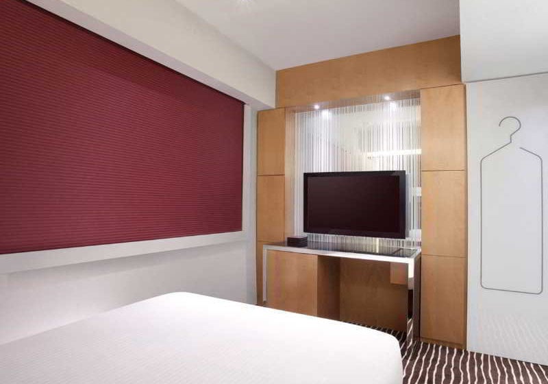 هتل Butterfly On Victoria