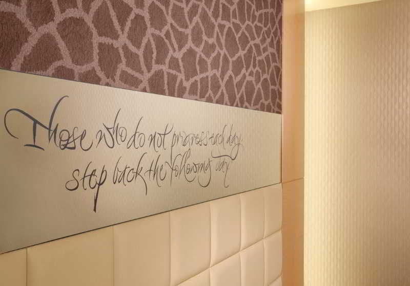 هتل Butterfly On Victoria