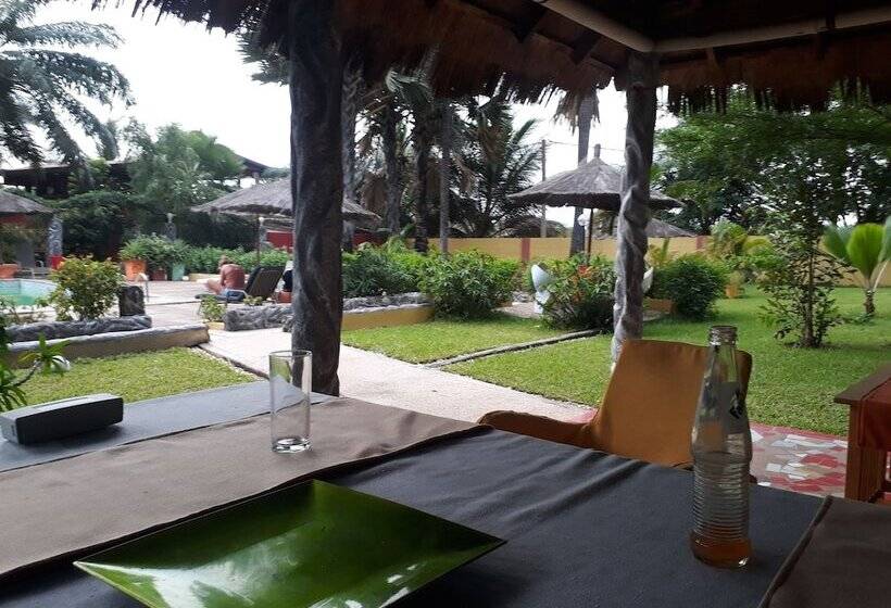 هتل Calabash Apartment