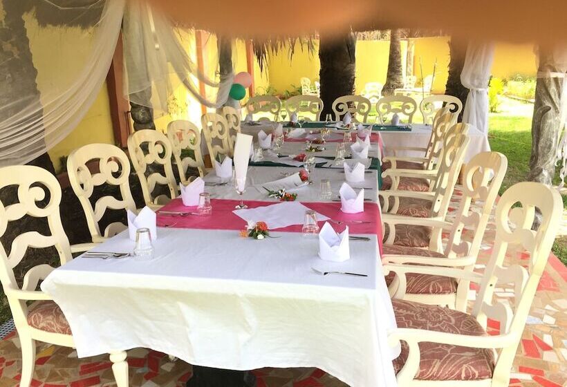 هتل Calabash Apartment