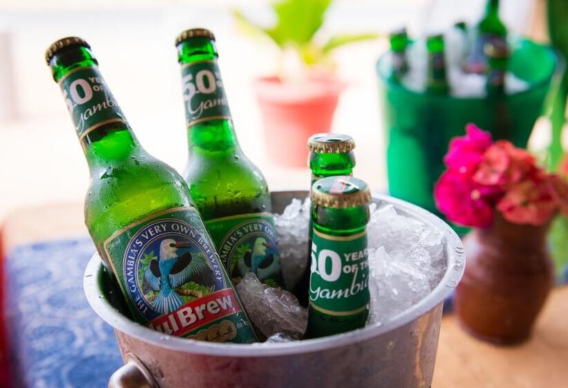 هتل Calabash Apartment