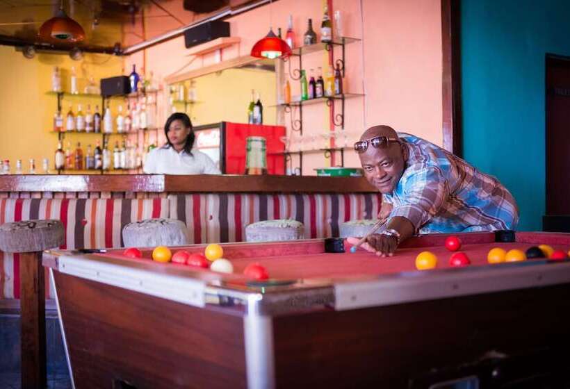 هتل Calabash Apartment