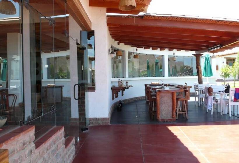 هتل Casa Hacienda Nasca Oasis