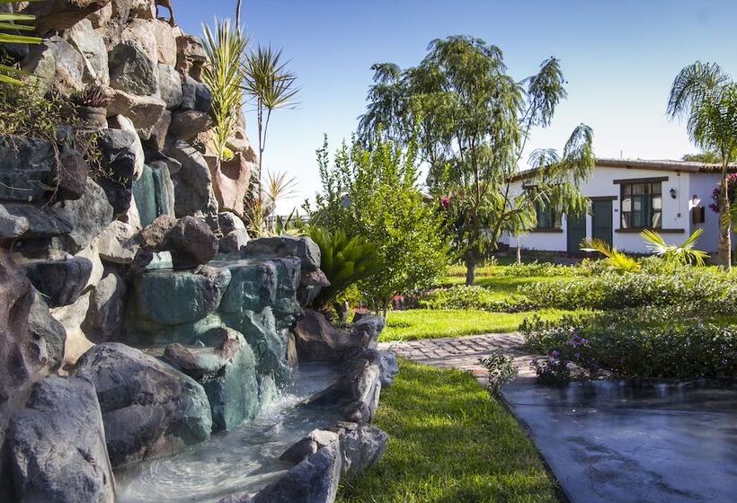 هتل Casa Hacienda Nasca Oasis