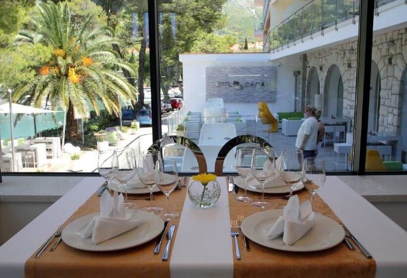 فندق Cavtat