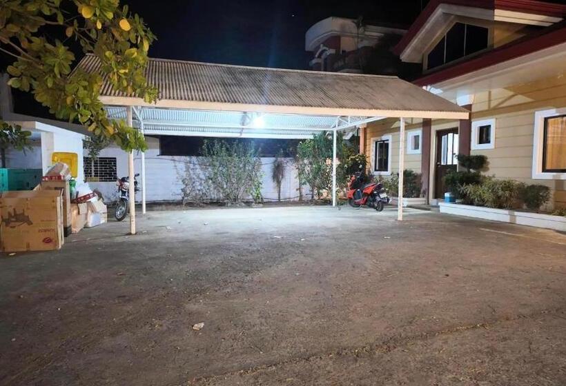 호텔 Cecilia S Inn