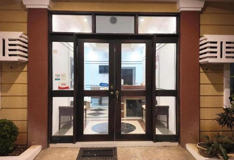 호텔 Cecilia S Inn