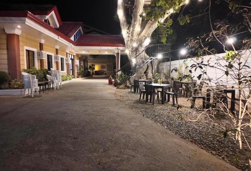 호텔 Cecilia S Inn