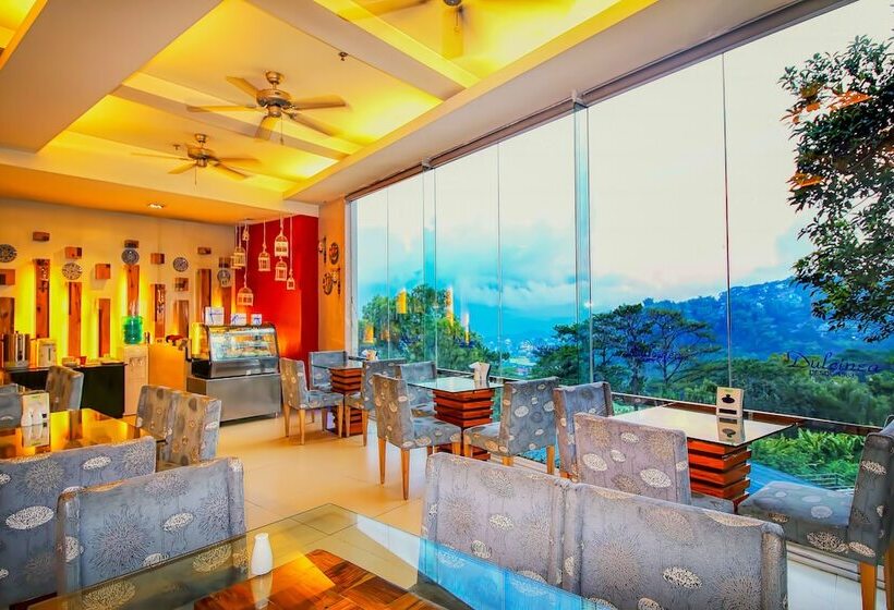 Отель Chalet Baguio