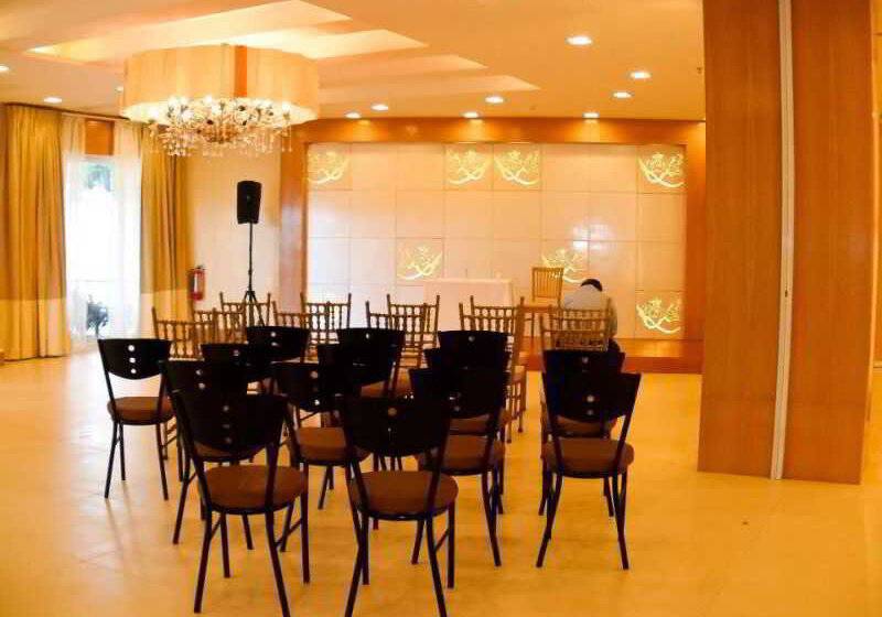 Отель Chalet Baguio