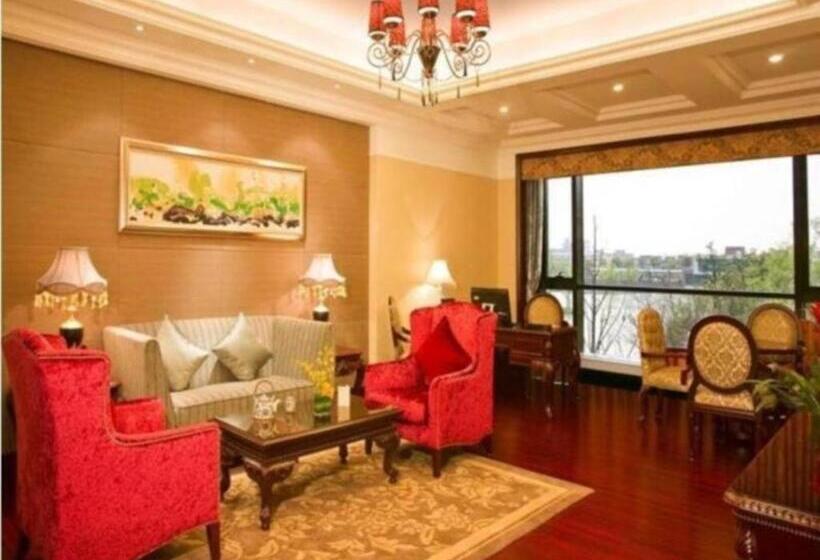 Отель Changzhou Fudu Qingfeng Garden