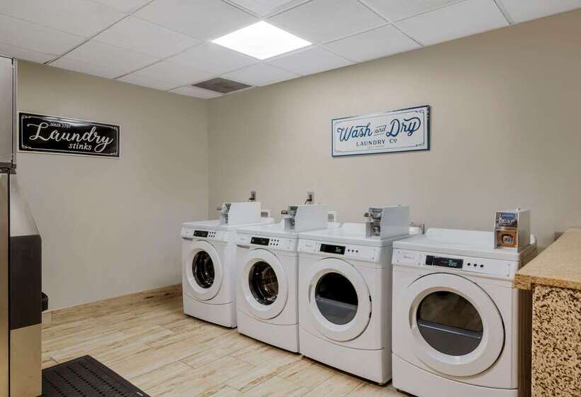 فندق Comfort Suites Stockbridge Atlanta South