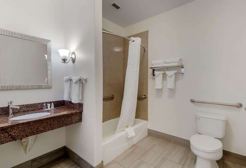 فندق Comfort Suites Stockbridge Atlanta South