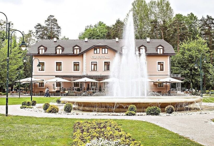 ホテル Crystal