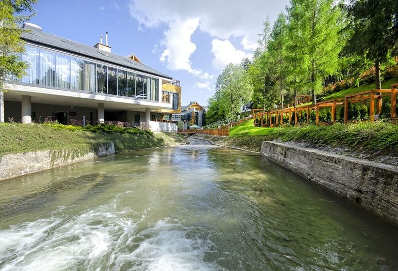 هتل Czarny Potok Resort Spa & Conference