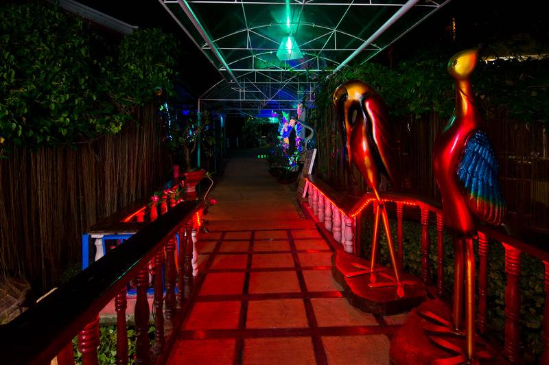 هتل Deep Forest Garden