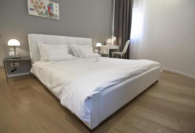 هتل Divota Apartment