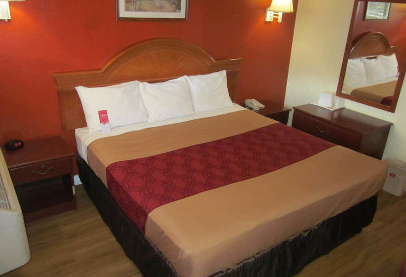 فندق Econo Lodge Fort Lee
