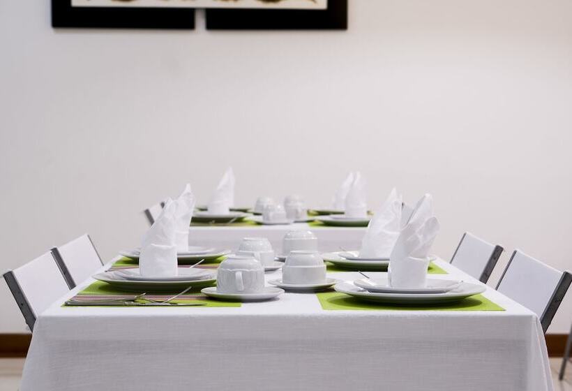 Отель Fatima Inn