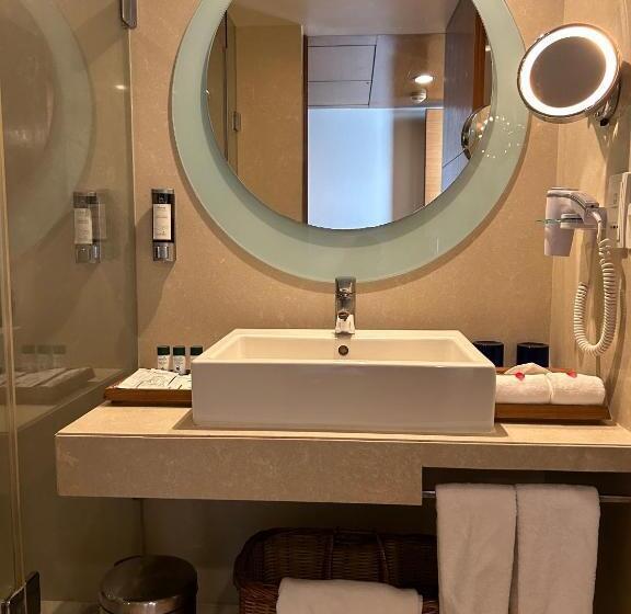 Fortune Select Sg Highway, Ahmedabad Member Itc S Hotel Group