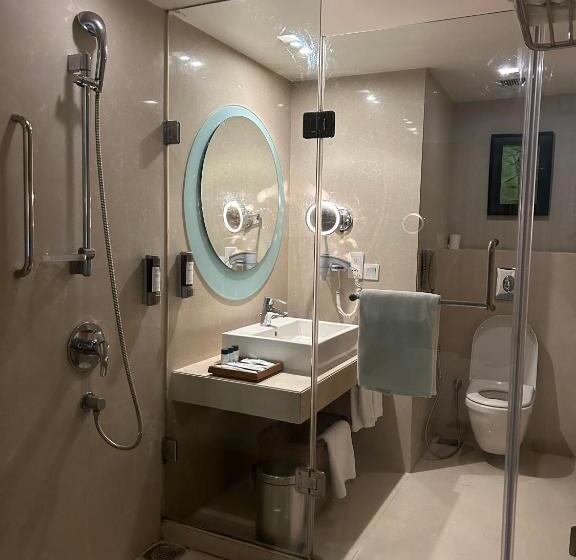 Fortune Select Sg Highway, Ahmedabad Member Itc S Hotel Group