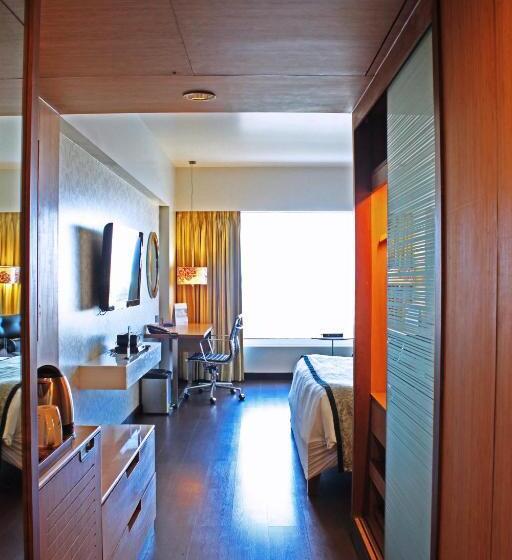 Fortune Select Sg Highway, Ahmedabad Member Itc S Hotel Group