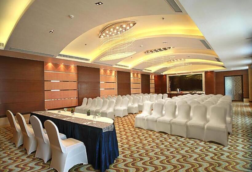 Fortune Select Sg Highway, Ahmedabad Member Itc S Hotel Group