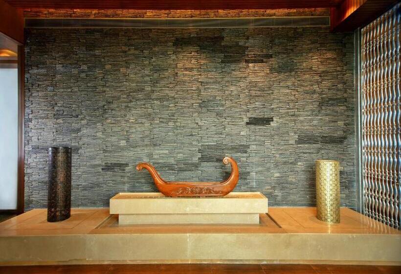 Fortune Select Sg Highway, Ahmedabad Member Itc S Hotel Group