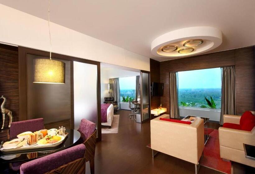 Fortune Select Sg Highway, Ahmedabad Member Itc S Hotel Group