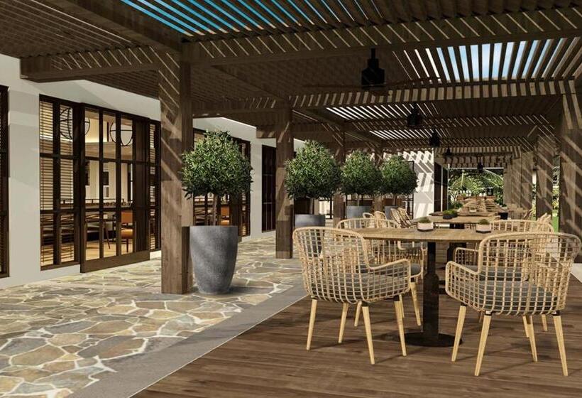 هتل Four Points By Sheraton Palawan Puerto Princesa