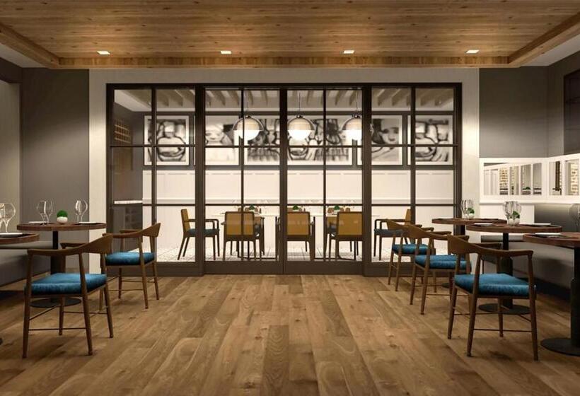 هتل Four Points By Sheraton Palawan Puerto Princesa