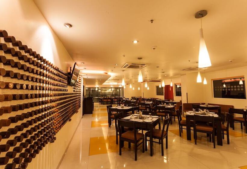 Отель Ginger  Indore