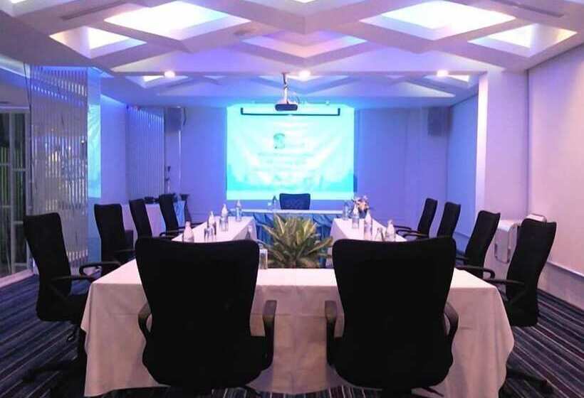 Glacier Hotel Khon Kaen